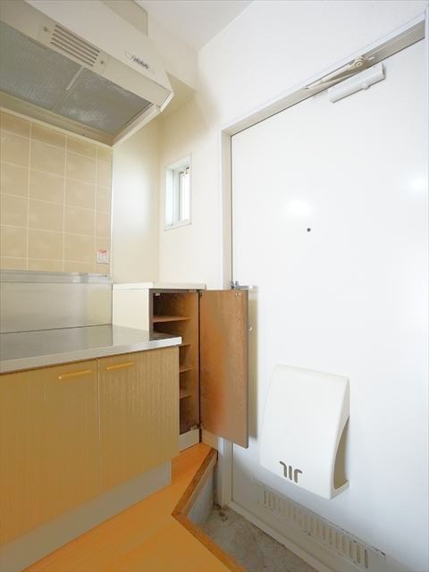 玄関　シューズボックス付