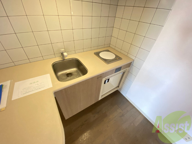 キッチン　ＩＨつきのキッチン。お手入れもしやすそう。