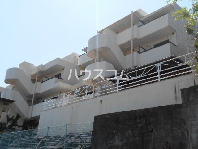 名古屋市天白区表山のマンションの建物外観