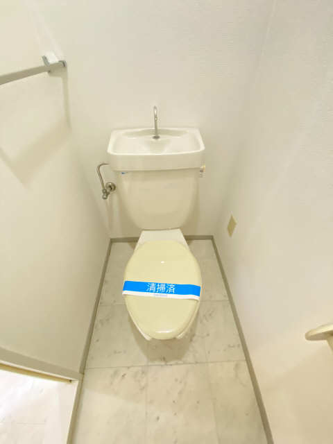 【セジュール大西のトイレ】