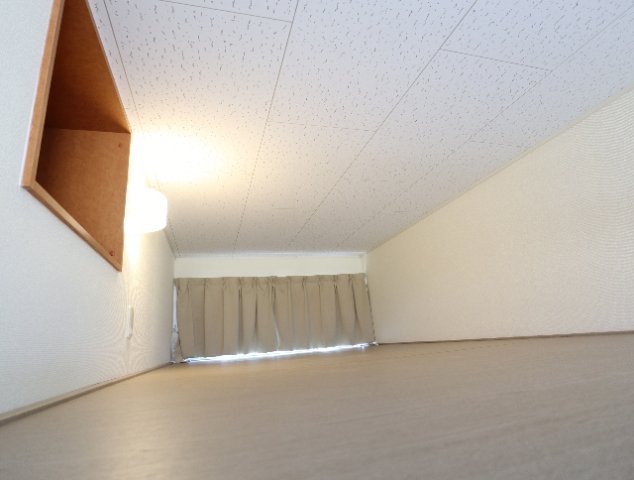 その他部屋・スペース　使い勝手のいい寝室です