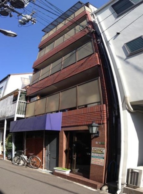 大阪市城東区関目のマンションの建物外観