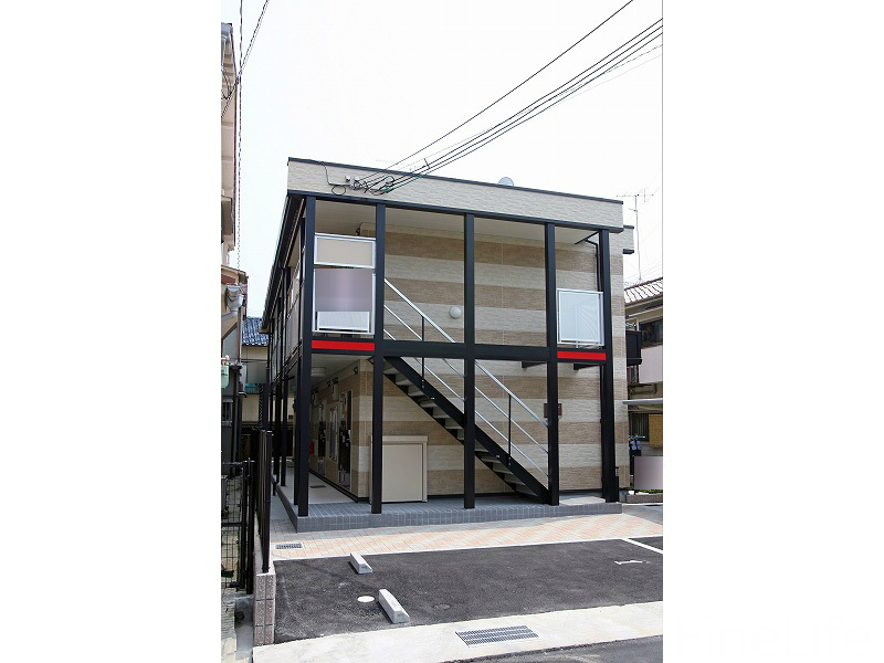 神戸市兵庫区石井町のアパートの建物外観