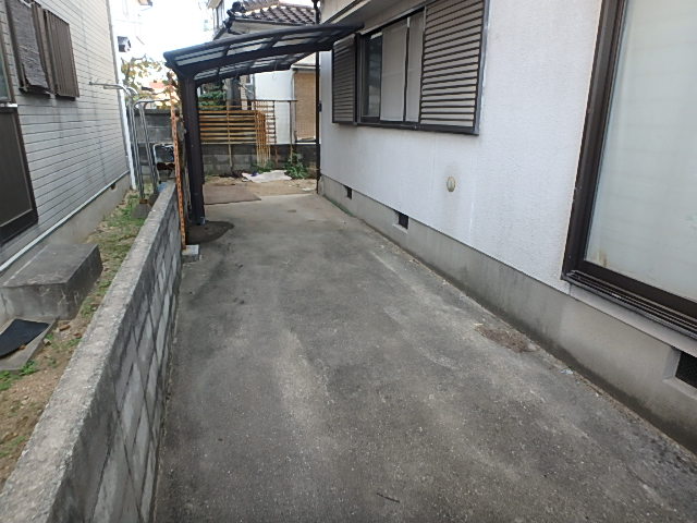 【大野戸建の駐車場】