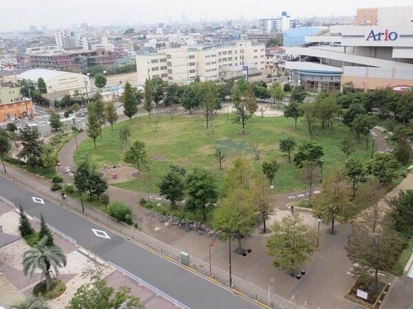 【カーザ　フィオーレの公園】