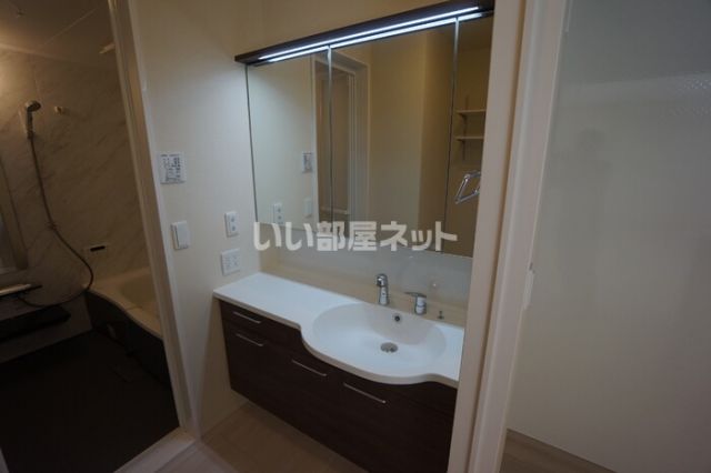 【D-ROOM戎町の洗面設備】