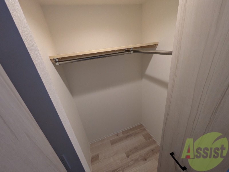 収納　寝室の収納になります。広々としてたくさん収納できます。