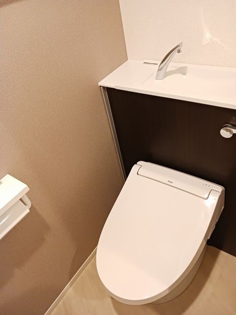 【福島市西中央のアパートのトイレ】