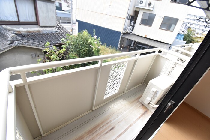 バルコニー　バルコニー
