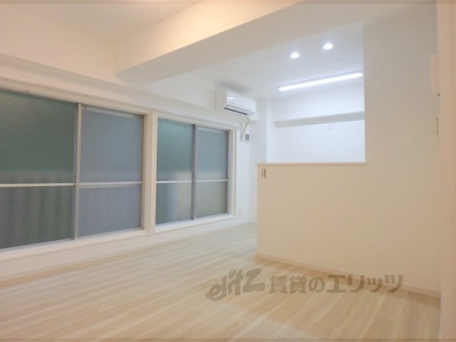 居室・リビング　洋室