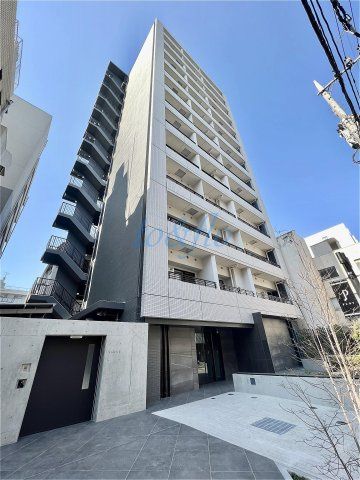 川崎市中原区新丸子町のマンションの建物外観