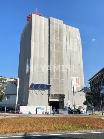 【長崎市尾上町のマンションの建物外観】