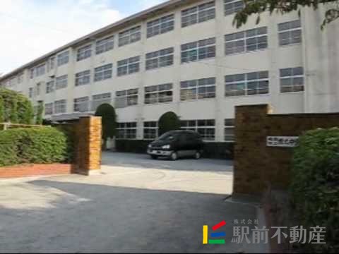 【ＭＯＮコスモスの中学校】