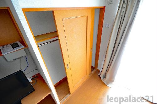 洗面設備　収納スペース♪