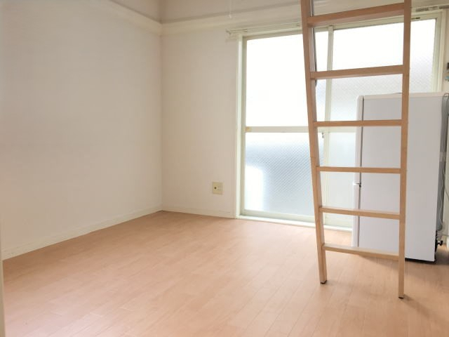 居室・リビング　同仕様
