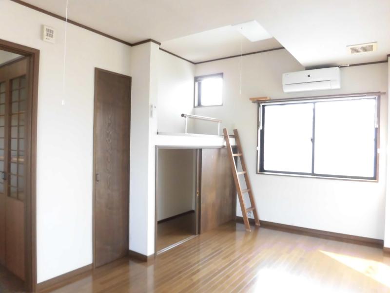 居室・リビング　居室