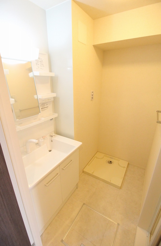 洗面設備　別の部屋の写真です