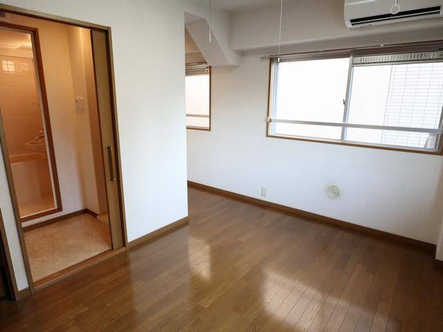 居室・リビング　同間取参考写真