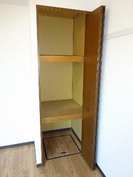 ヤーデンハウス　収納　収納