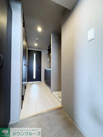 玄関　リビング/居室