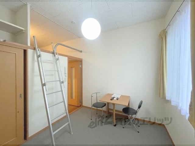 居室・リビング　洋室