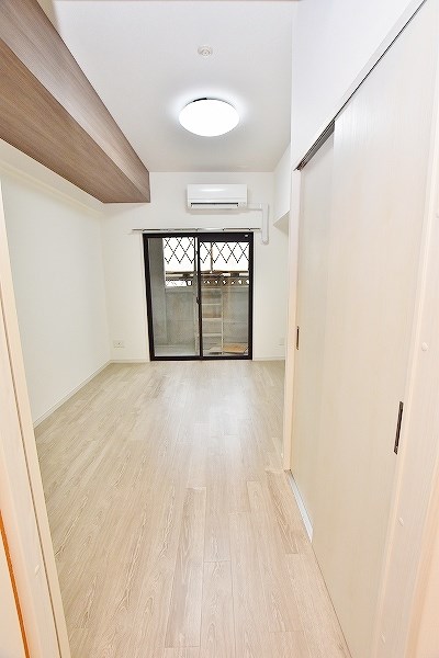 居室・リビング　★洋室6.5帖★