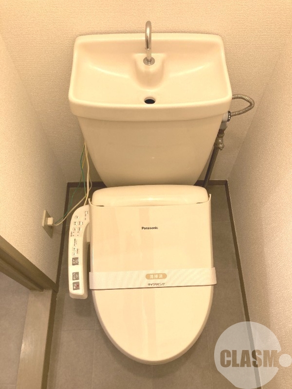 トイレ　ウォシュレット＆ウォームレット