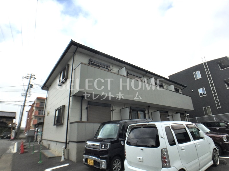 建物外観　落ち着いた雰囲気の外観です