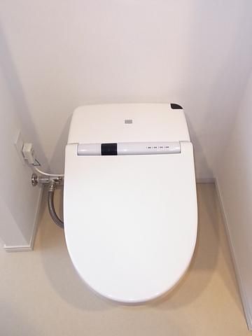 トイレ　洗浄機能付きトイレ