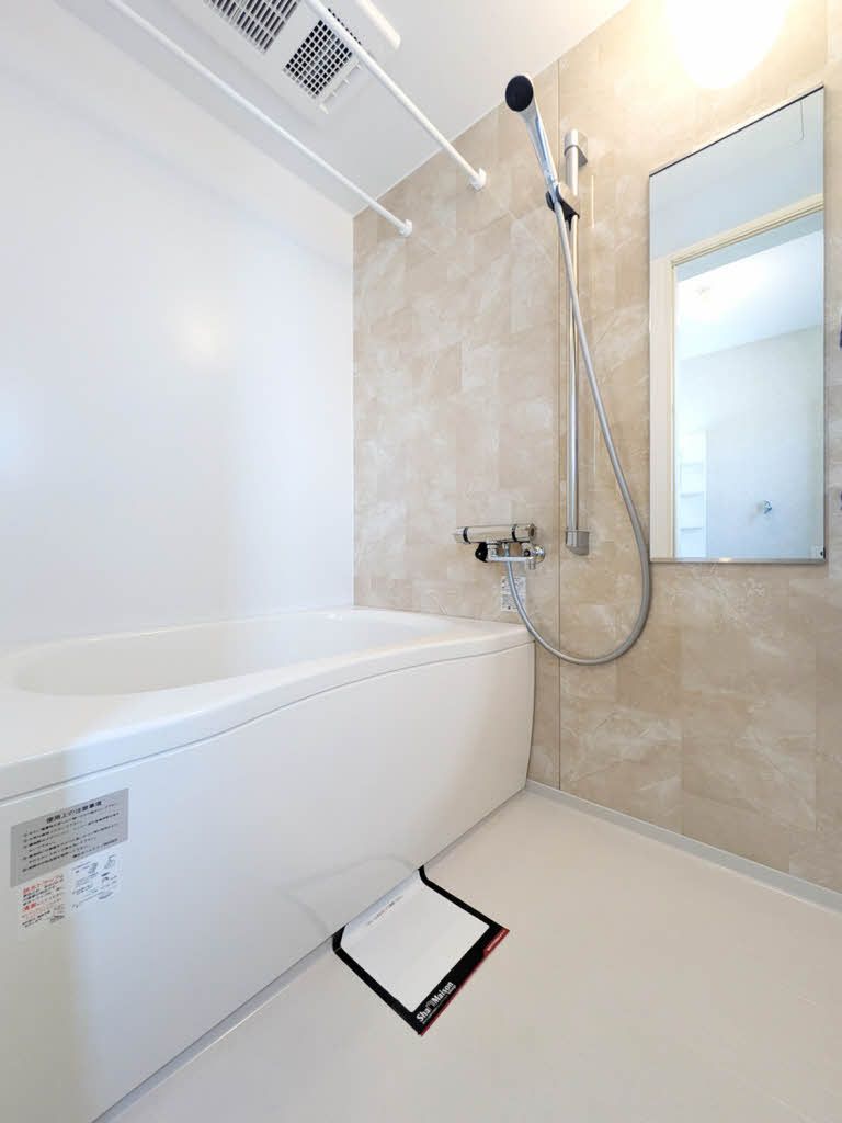 バス・シャワールーム　浴室