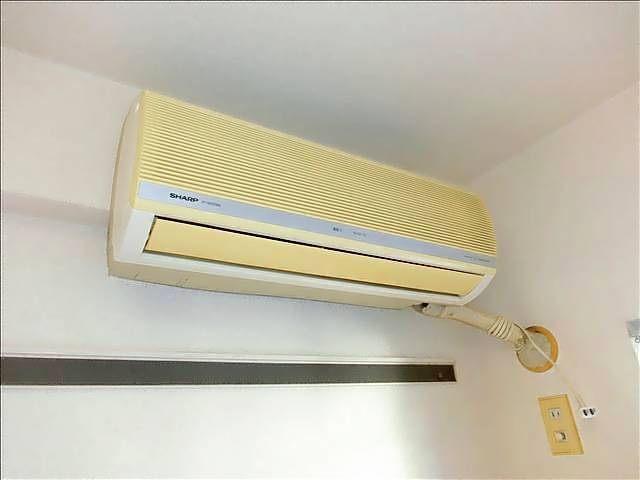 その他設備　暑い夏も寒い冬もエアコンで快適に過ごせます
