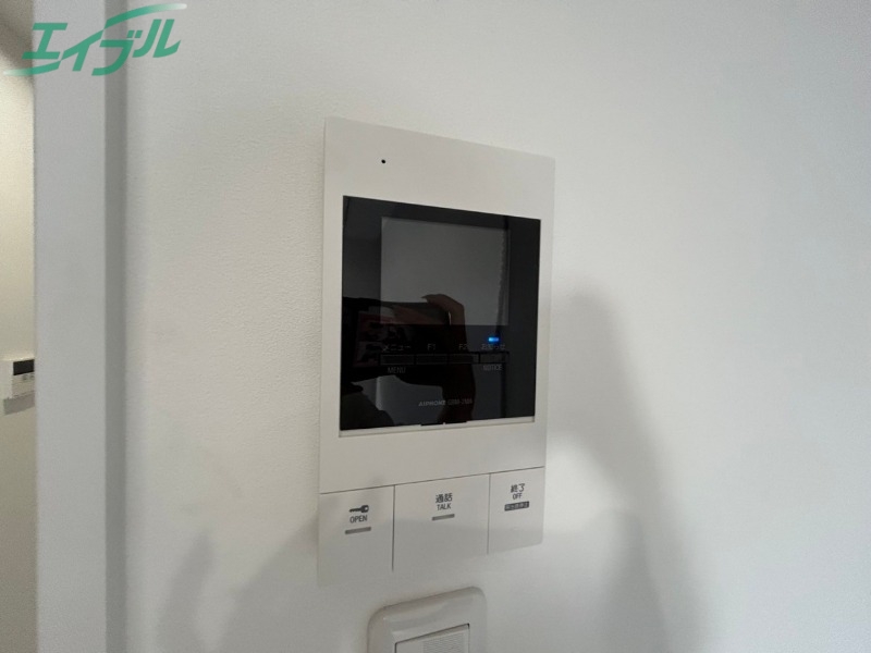 セキュリティ　同型参考写真