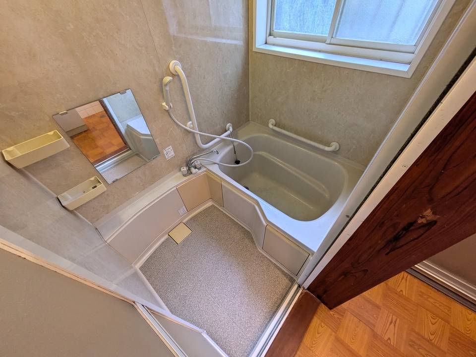 バス・シャワールーム　浴室