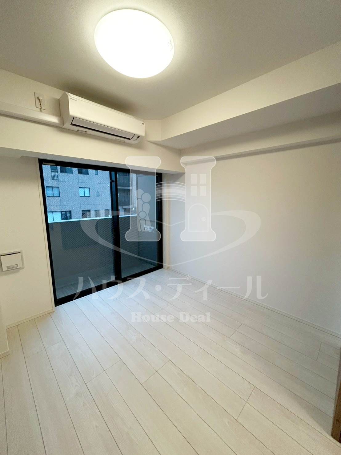 その他部屋・スペース　明るい色調の室内です