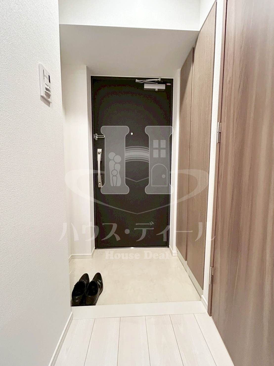 玄関　シンプルで使いやすい玄関です