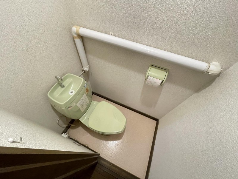 トイレ　トイレ