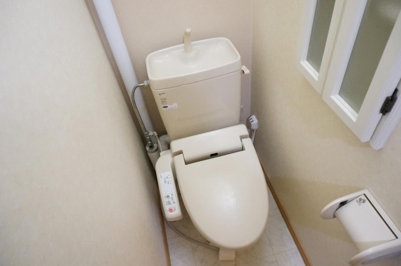 トイレ　トイレ