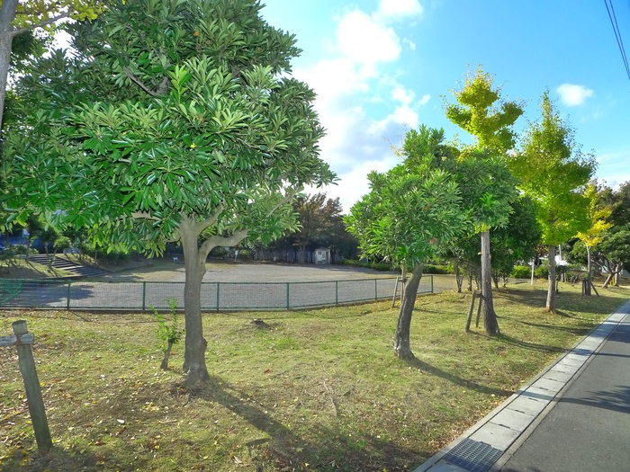 公園　よつくぼ公園（公園）まで200m