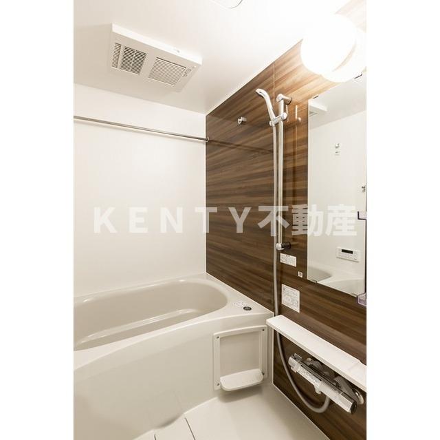 バス・シャワールーム　お風呂で日々の疲れを落としましょう