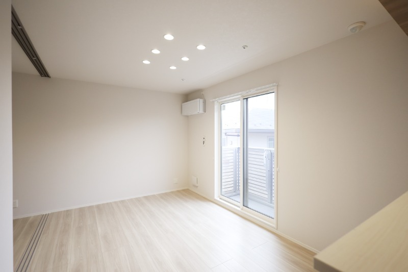 居室・リビング　図面と現状に相違がある場合には現状を優先