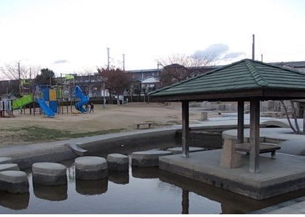 公園　中尾親水公園（公園）まで10m