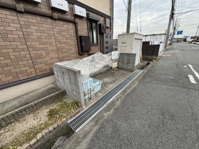 その他　ゴミ捨て場（その他）まで20m
