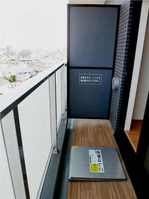 バルコニー