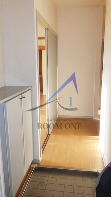 玄関　玄関です。