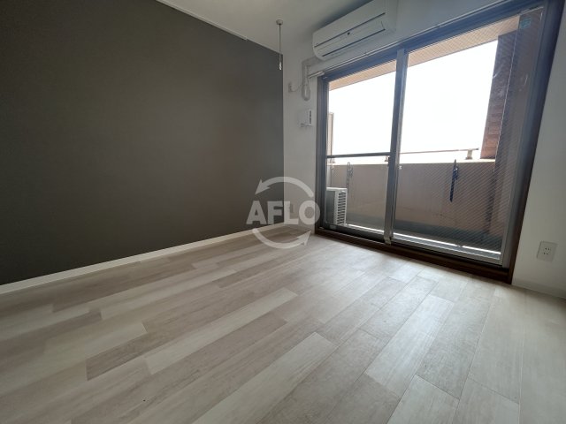 居室・リビング　アーデン江坂　リビング