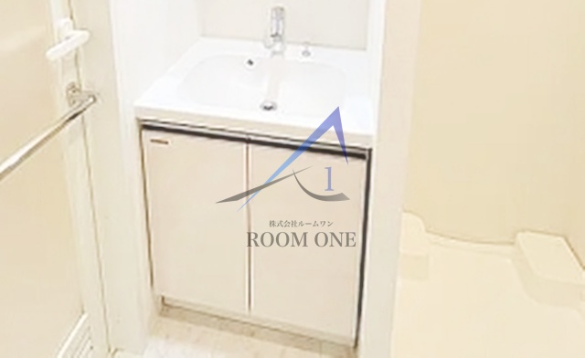 洗面設備　洗面台です。