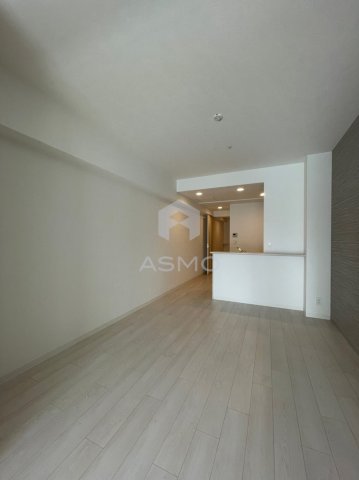 居室・リビング　同マンション別部屋参考写真