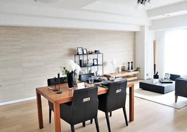 居室・リビング　※家具類は見本です。