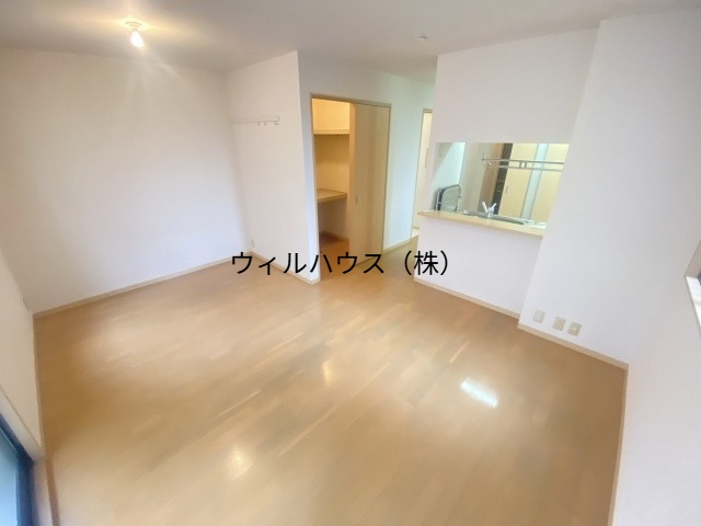 居室・リビング　カウンターキッチン！