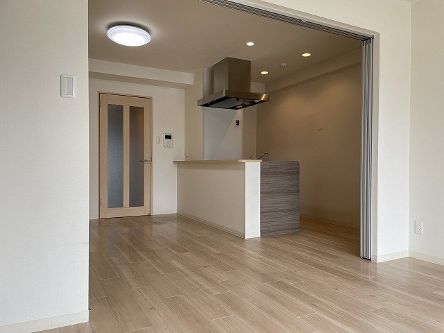 居室・リビング　参考写真掲載。